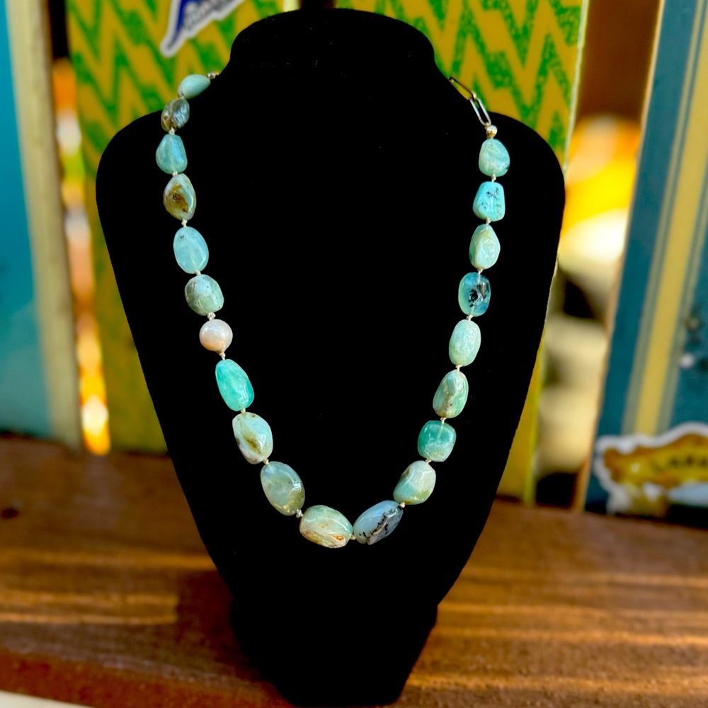 Sterling Silver Green Chalcedony & Pearl necklace! Promotes inner peace! NWTS!!